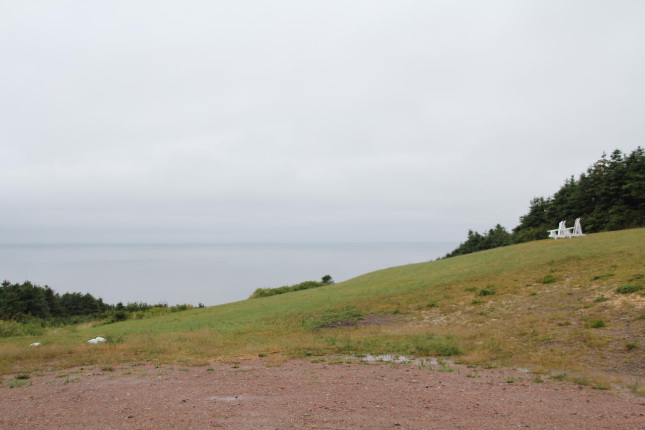 Burton'S Sunset Oasis Motel Bay Saint Lawrence Екстериор снимка